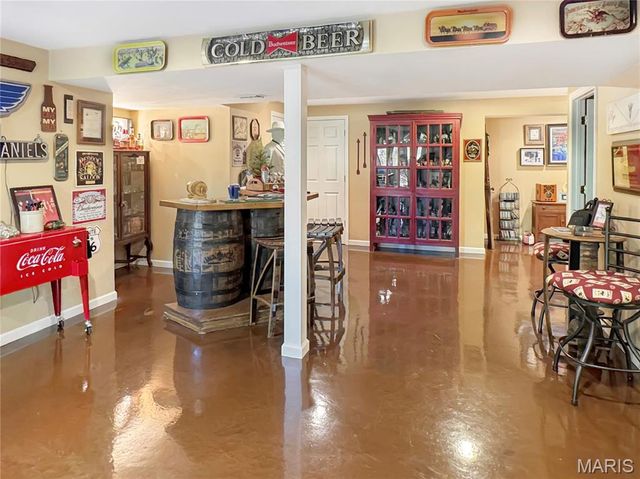 17432 Hilltop Ridge Drive, Eureka, MO 63025