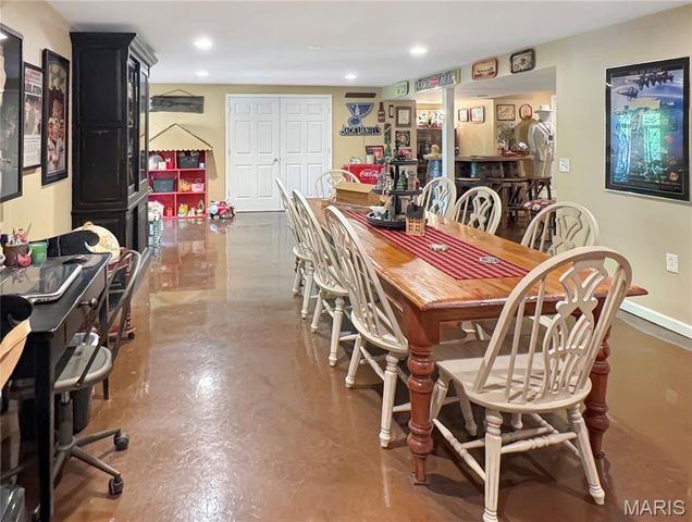 17432 Hilltop Ridge Drive, Eureka, MO 63025