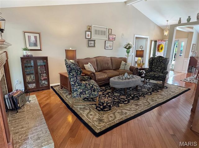 17432 Hilltop Ridge Drive, Eureka, MO 63025