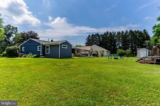 12 SOUTH RD, Mechanicsburg, PA 17050