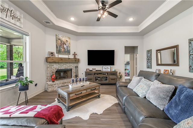 10398 Bourbon Lane, Bryan, TX 77808