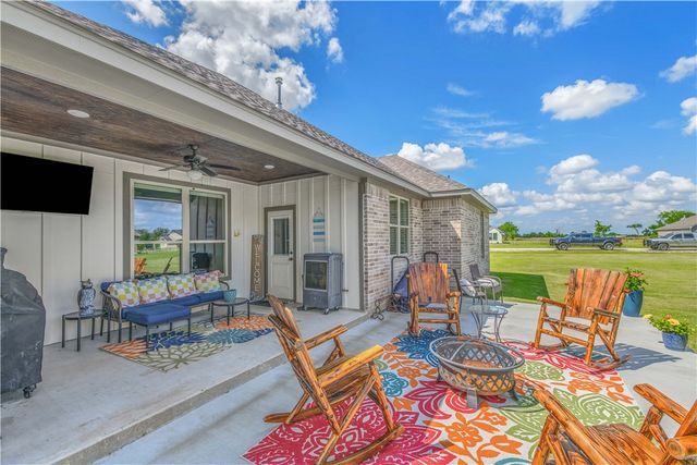 10398 Bourbon Lane, Bryan, TX 77808