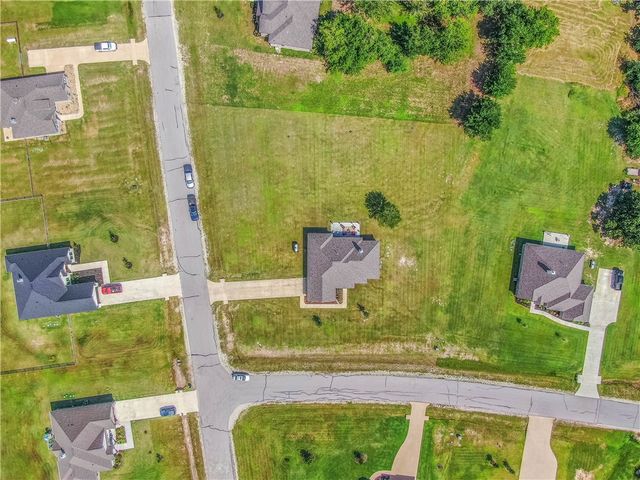 10398 Bourbon Lane, Bryan, TX 77808