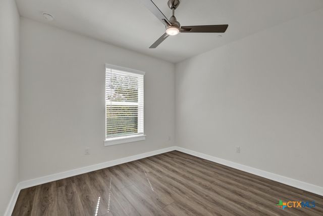 104 Creekside Trail 901, Kyle, TX 78640