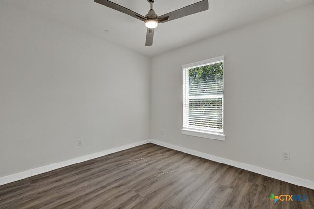 104 Creekside Trail 901, Kyle, TX 78640