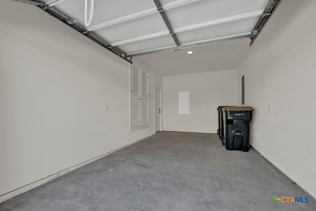 104 Creekside Trail 901, Kyle, TX 78640