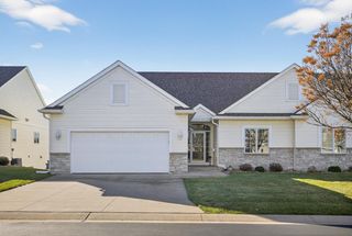 2280 Coral Court NE, Rochester, MN 55906