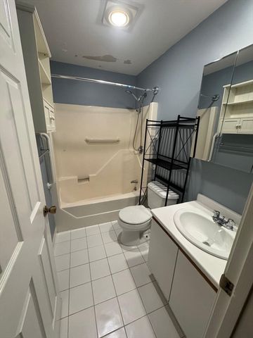 3920 Mystic Valley Pkwy 724, Medford, MA 02155