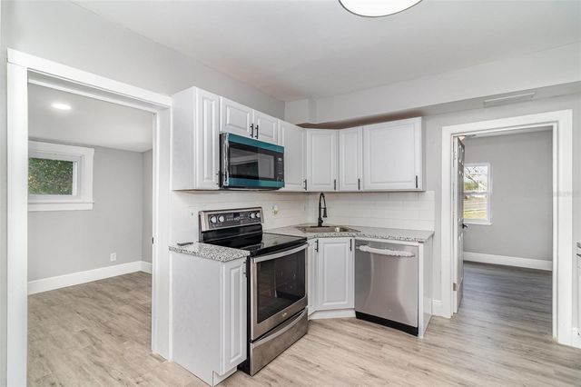 4242 RALEIGH STREET, Orlando, FL 32811