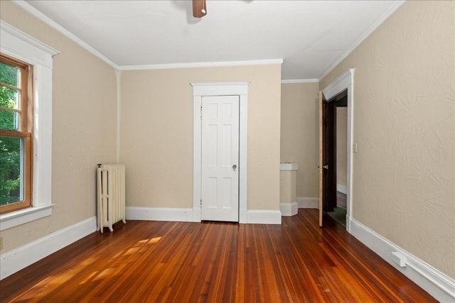 1140 Northampton St, Holyoke, MA 01040