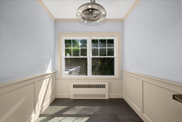 1140 Northampton St, Holyoke, MA 01040
