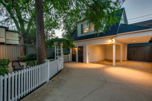 4504 Livingston Avenue, Highland Park, TX 75205