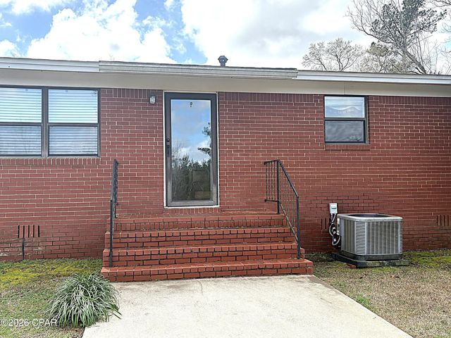 3395 Ontario Road, Marianna, FL 32448