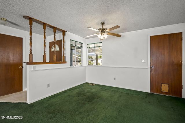881 Amador Circle, Carson City, NV 89705