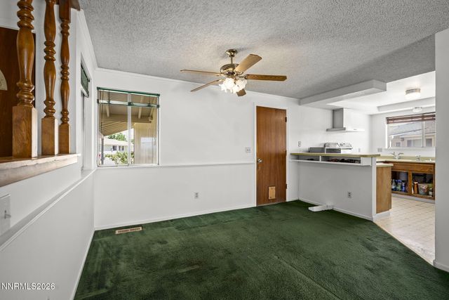 881 Amador Circle, Carson City, NV 89705