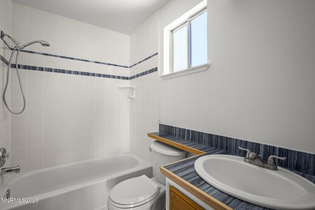 881 Amador Circle, Carson City, NV 89705