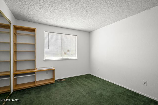 881 Amador Circle, Carson City, NV 89705