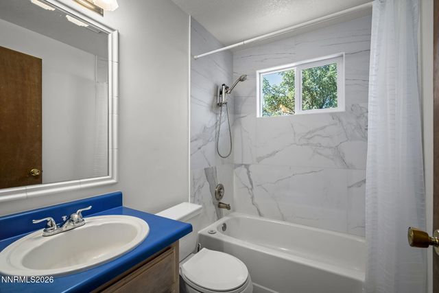 881 Amador Circle, Carson City, NV 89705
