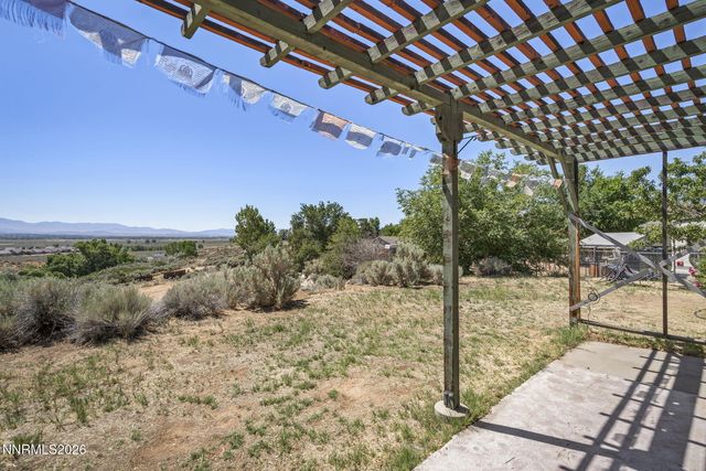 881 Amador Circle, Carson City, NV 89705