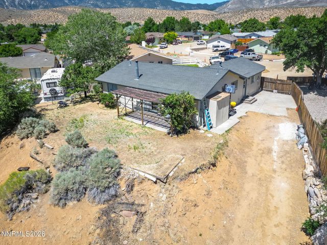 881 Amador Circle, Carson City, NV 89705