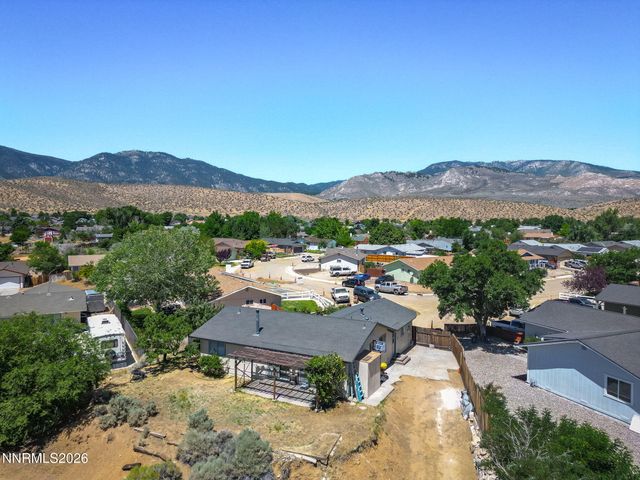 881 Amador Circle, Carson City, NV 89705