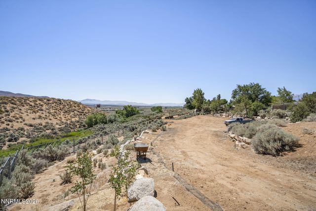 881 Amador Circle, Carson City, NV 89705
