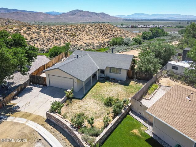 881 Amador Circle, Carson City, NV 89705