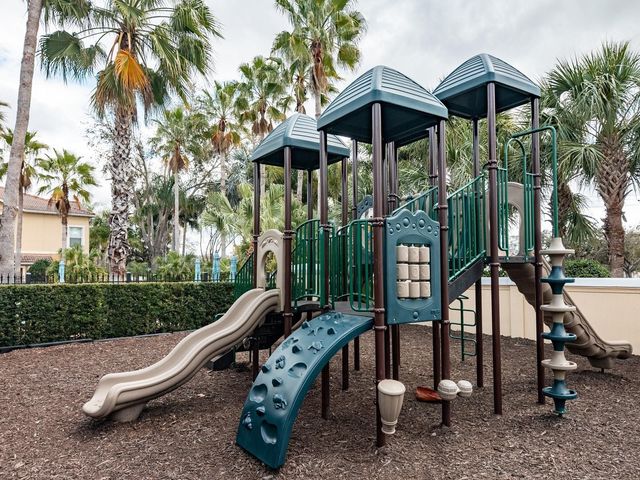 7919 LIMESTONE LANE 13-204, Sarasota, FL 34233