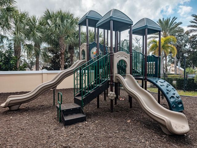 7919 LIMESTONE LANE 13-204, Sarasota, FL 34233