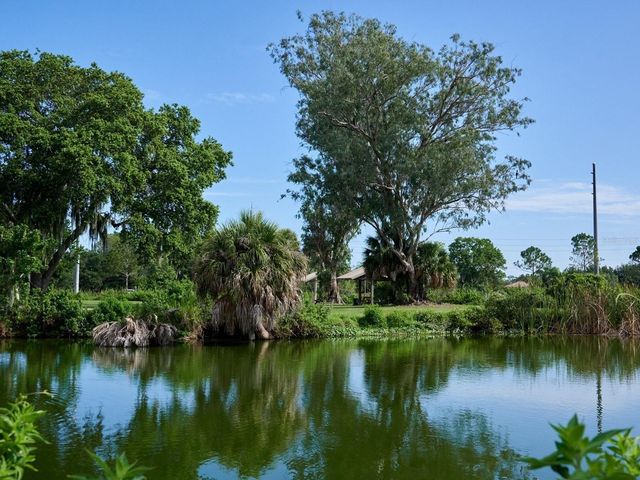 7919 LIMESTONE LANE 13-204, Sarasota, FL 34233