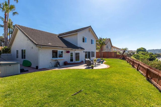 2124 Pintoresco Court, Carlsbad, CA 92009