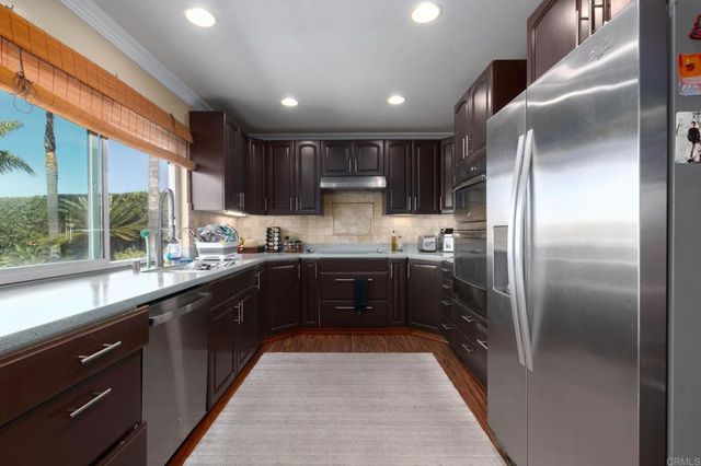 2124 Pintoresco Court, Carlsbad, CA 92009