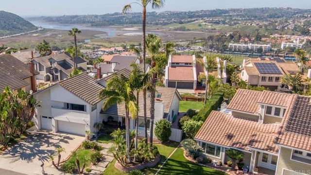 2124 Pintoresco Court, Carlsbad, CA 92009
