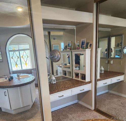 2124 Pintoresco Court, Carlsbad, CA 92009