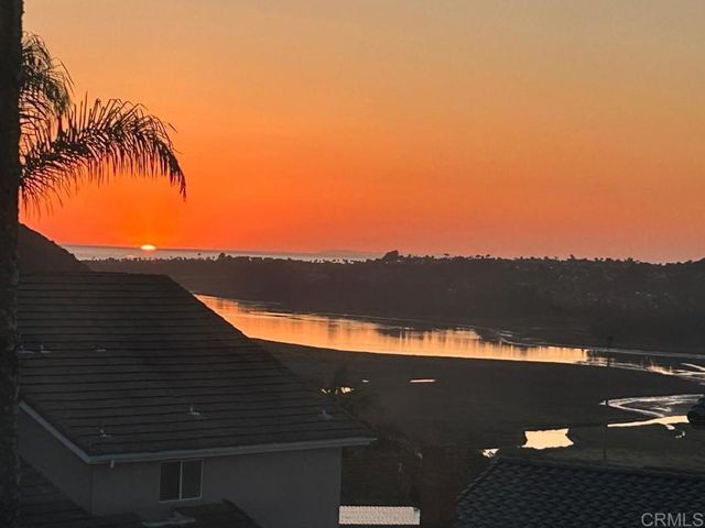 2124 Pintoresco Court, Carlsbad, CA 92009