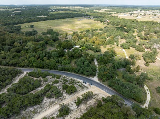 520 County Road 281, Leander, TX 78641