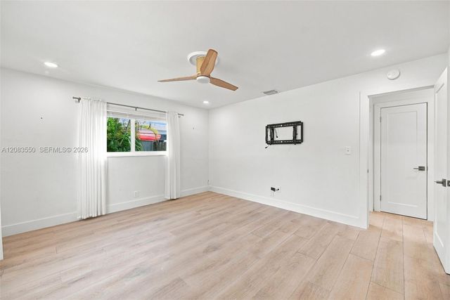 807 SE 9th Terrace, Deerfield Beach, FL 33441