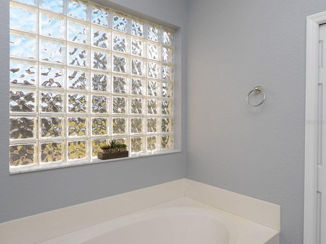 25 WINDSOR DRIVE, Englewood, FL 34223