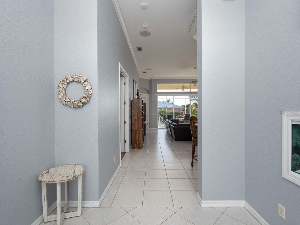 Image 22 of property listing at 25 WINDSOR DRIVE, Englewood, FL 34223