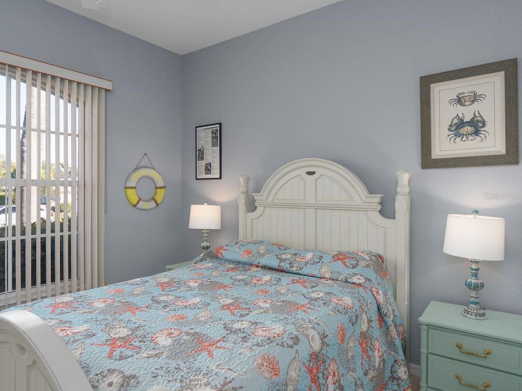 Image 33 of property listing at 25 WINDSOR DRIVE, Englewood, FL 34223