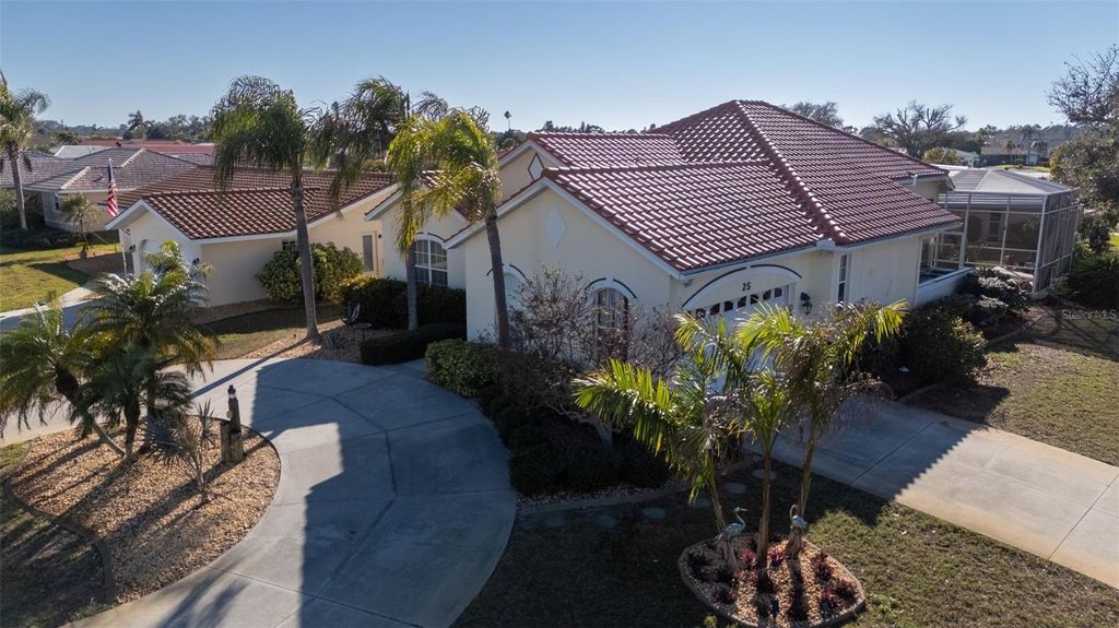 Image 49 of property listing at 25 WINDSOR DRIVE, Englewood, FL 34223