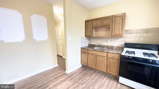 6531 N BEECHWOOD ST, Philadelphia, PA 19138