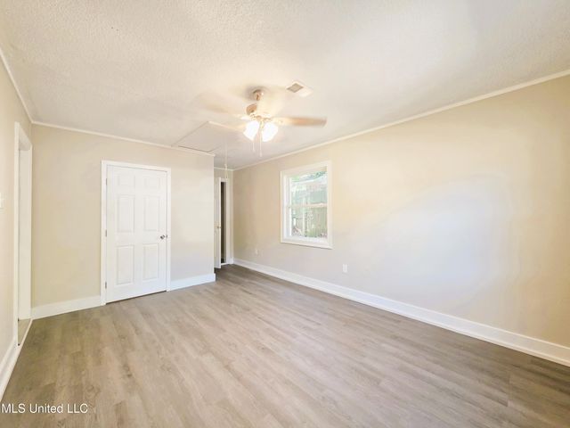 16301 Trenton Drive, Biloxi, MS 39532