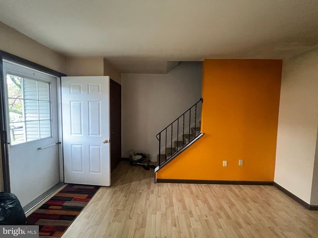 1776 ACORN DR, Reading, PA 19608