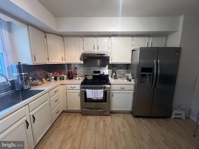 1776 ACORN DR, Reading, PA 19608