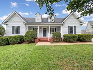 2919 Sams Ct, Spring Hill, TN 37174