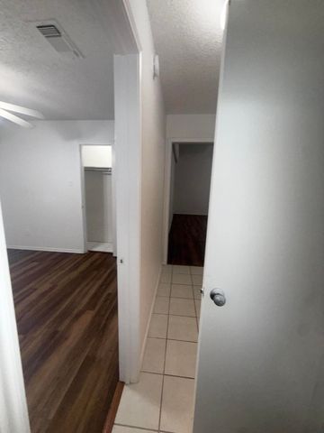 9613 Belmont Avenue, Lubbock, TX 79424