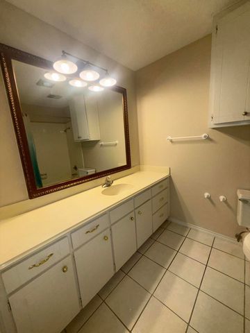 9613 Belmont Avenue, Lubbock, TX 79424