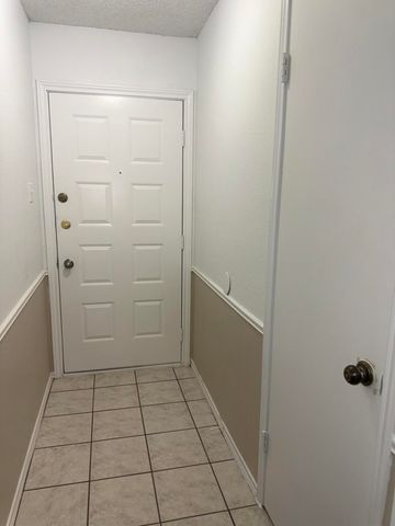 9613 Belmont Avenue, Lubbock, TX 79424