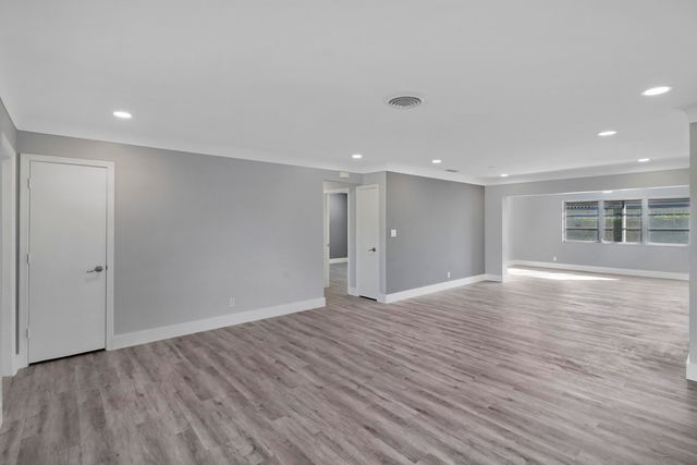 216 NE 31st Street, Boca Raton, FL 33431